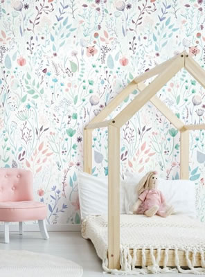Wallpaper in child's bedroom